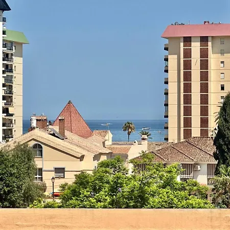 Gem - Sea Views - Walk To Everything *